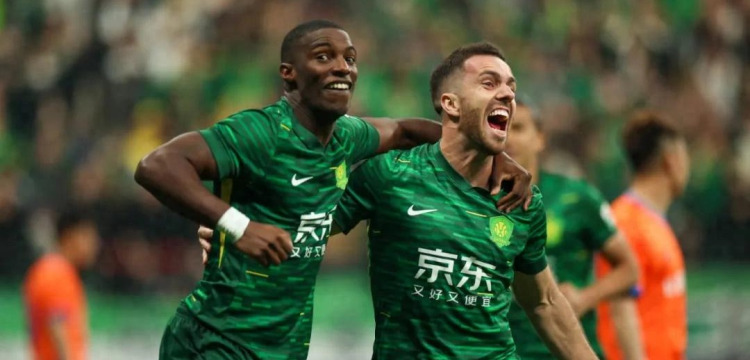 特朗普：我踢球的水平与C罗梅西差不太多，速度可能更快一点