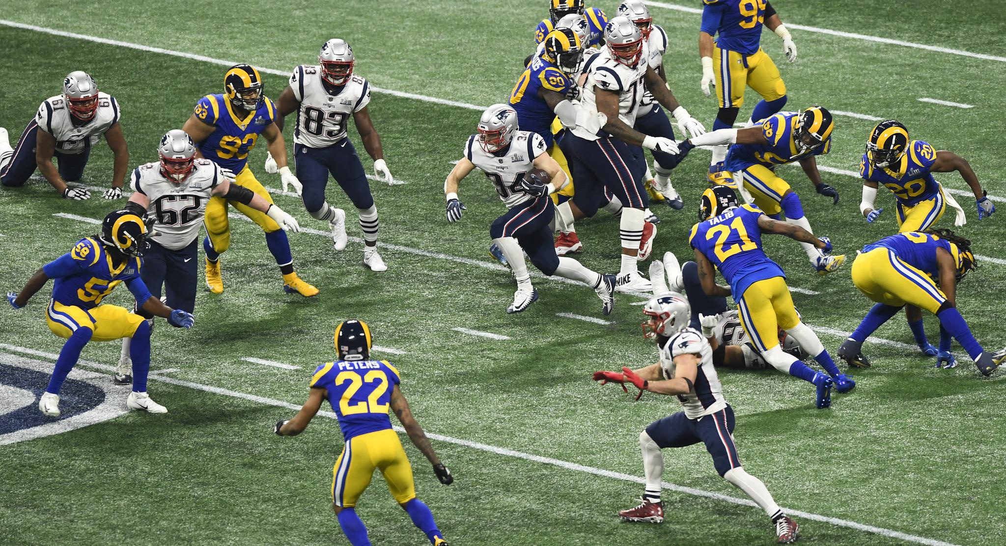 廉颇老矣？四旬老汉詹姆斯半场9投2中，仅得4分2板2助攻